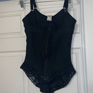 Colombian Faja- columbian shape